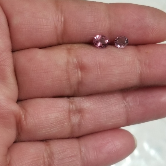 light violet purple pink  spinel under .50 carats - Picture 14 of 16